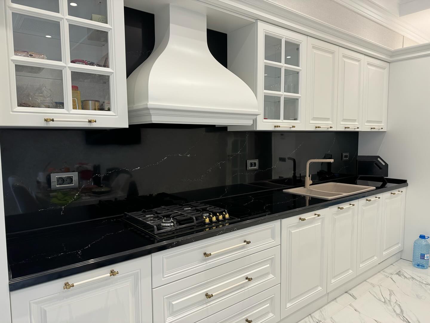 solid surface manufacturer