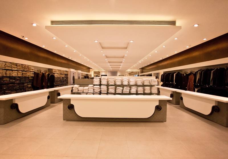 Solid Surface Ideal for Modern Store Concepts