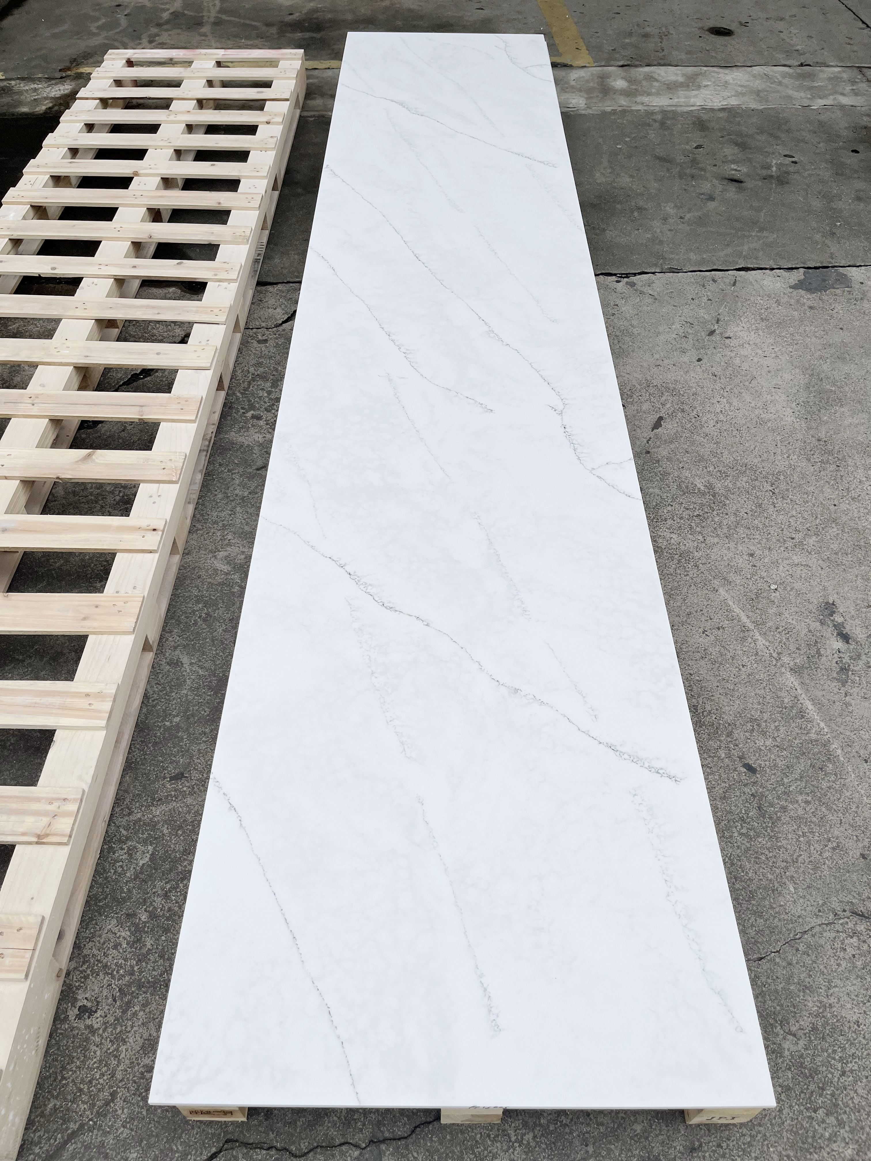 solid surface countertop
